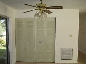 4th image of 5721 SE 119th Pl