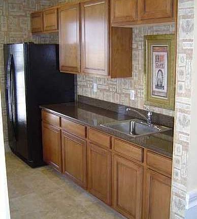 5th image of 727 Westpoint Dr