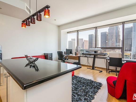 2nd image of 1100 Wilshire Blvd APT 2210