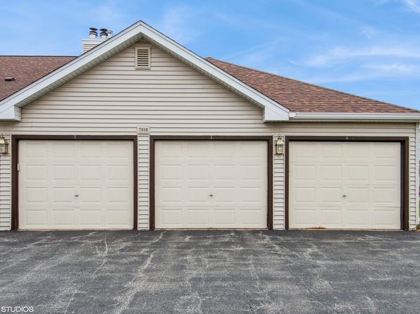 7010 Dover Ct APT 203, Woodridge, IL 60517