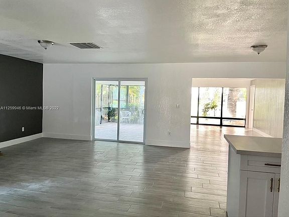 5th image of 19100 W Lake Dr #19100