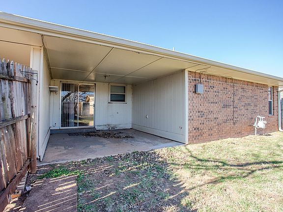 5th image of 1016 Summerton Pl