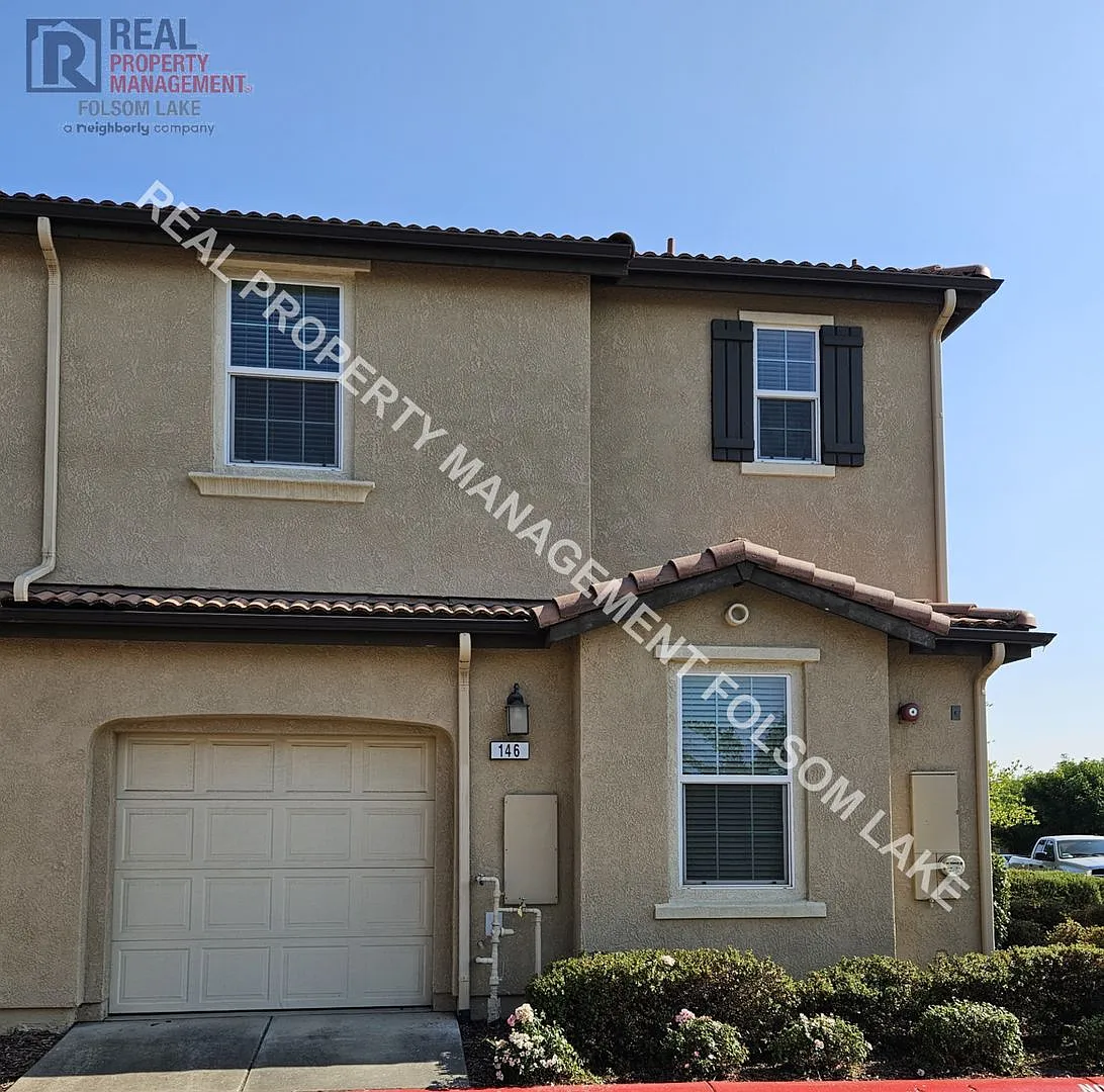 Coming Soon 3 bed 2.5 bath home in Folsom — Photo 2