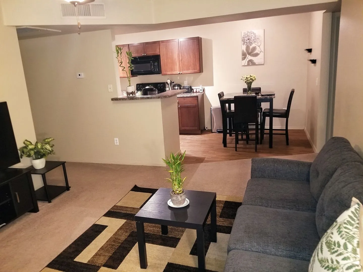 2bd/2ba West-Flagstaff Condo! - Near Nau/Ccc! On Nau Bus Route! Students & Pets Ok Avail. July 10... — Photo 3