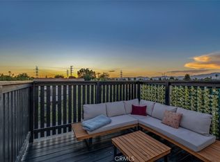 18645 Hatteras St UNIT 230, Tarzana, CA 91356