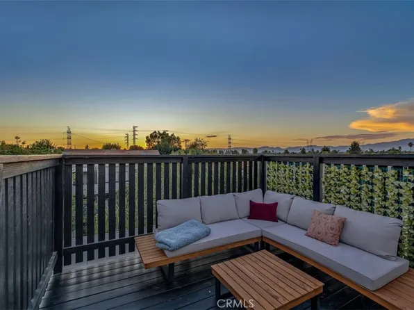 18645 Hatteras St Unit 230, Tarzana, CA 91356