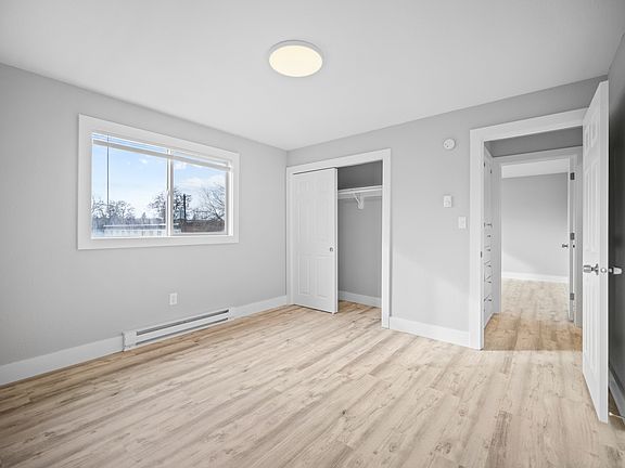 4th image of 1608 E Mission Ave #8e4e7501e