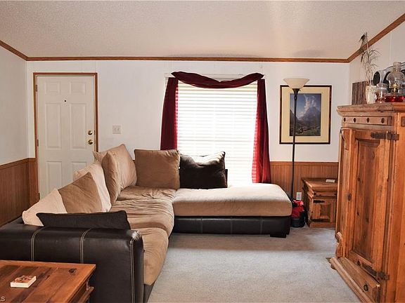 2nd image of 121 Forest Manor Dr
