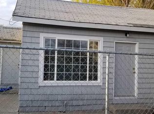 1108 1/2 E Edison Ave, Sunnyside, WA 98944