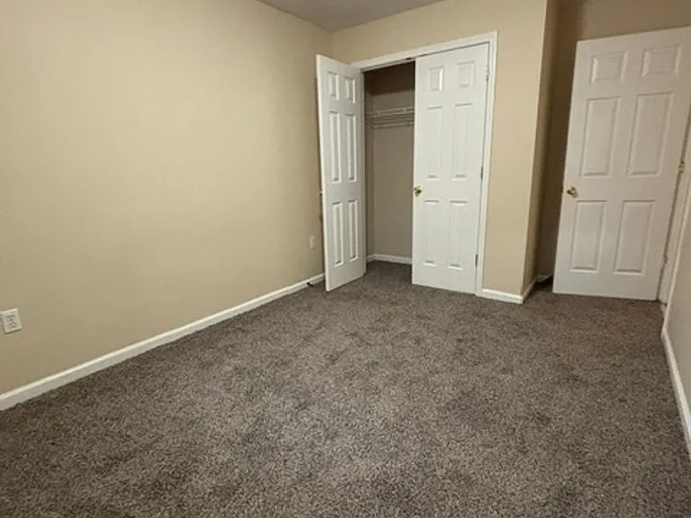 101 Braxton Ct — Photo 22