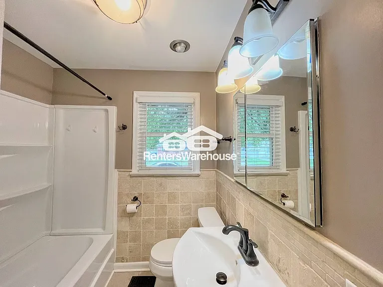 531 Pagewood Dr — Photo 15
