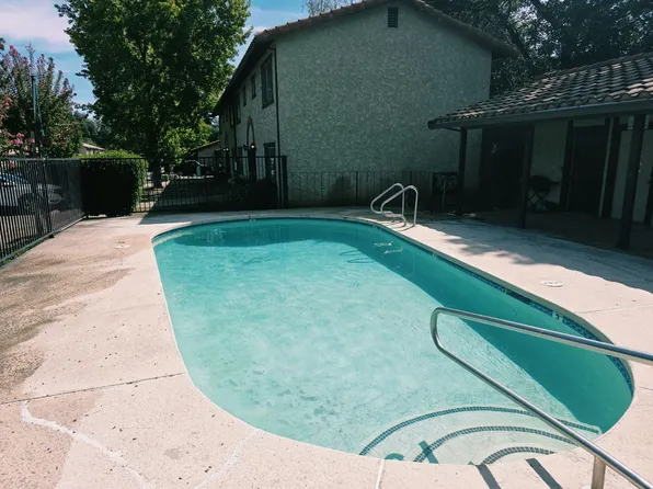 3141 Churn Creek Rd, Redding, CA 96002