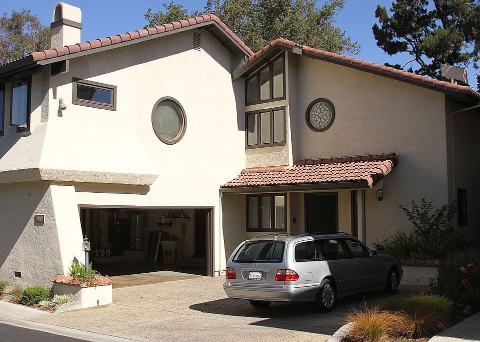 1st image of 15300 Winchester Blvd APT 11