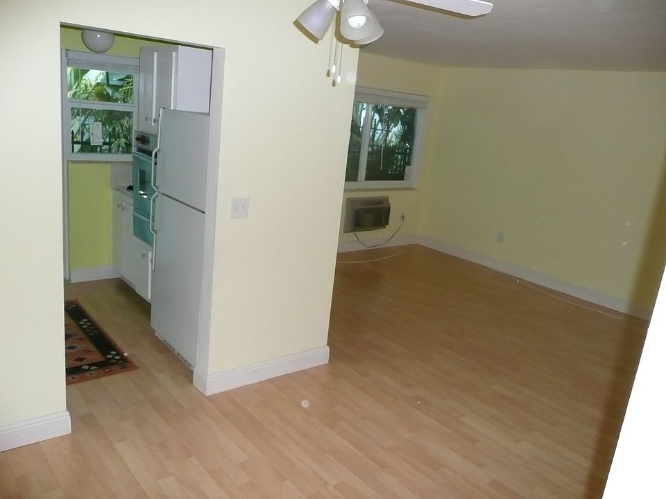 1st image of 1035 Meridian Ave APT 2