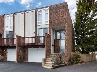 542 Skokie Blvd, Wilmette, IL