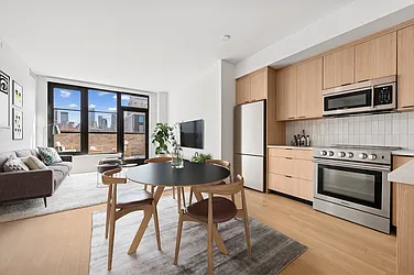 499 President Street, #914