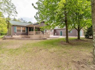 618 & 620 Little Fawn Dr, Nekoosa, WI 54457