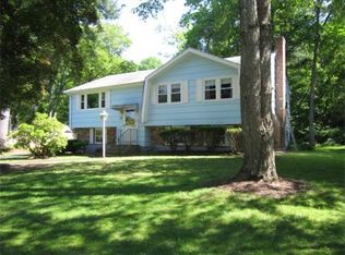 82 Charles Cir, Stoughton, MA 02072