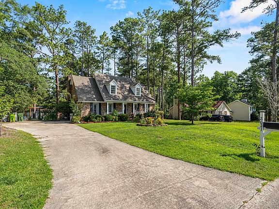 3rd image of 2621 Bendemeer Dr