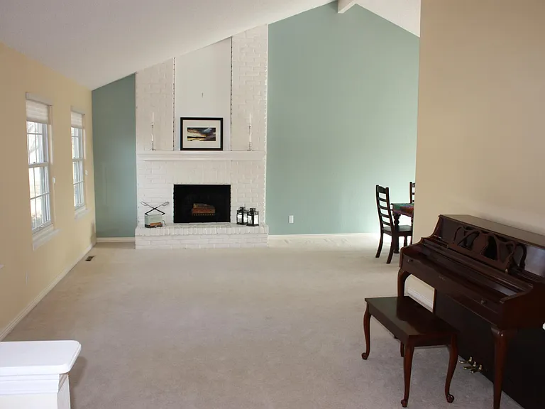 3852 E Irwin Pl — Photo 3