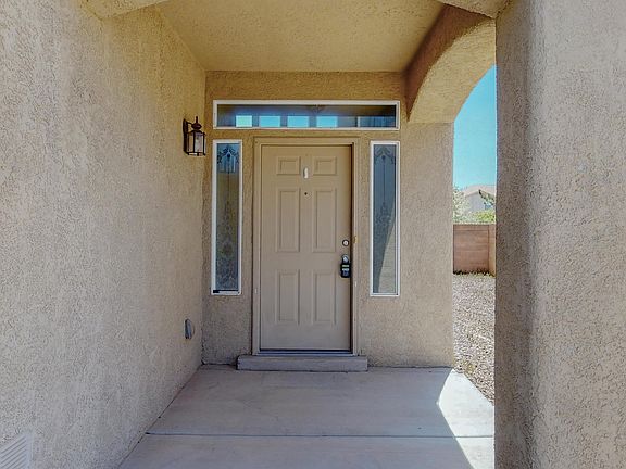 3rd image of 6512 Los Pueblos Pl NW