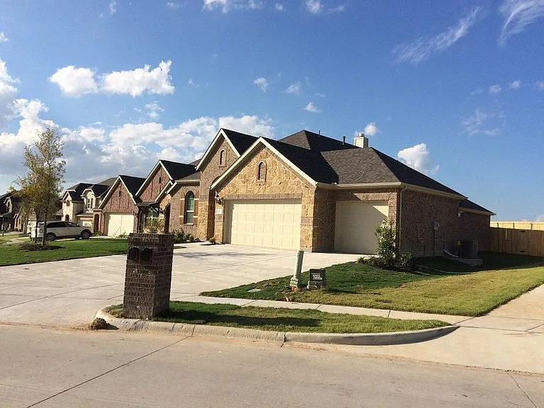 5820 Fremont Dr — Photo 18
