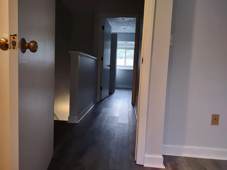 1433 Shipley Ferry Rd E — Photo 52