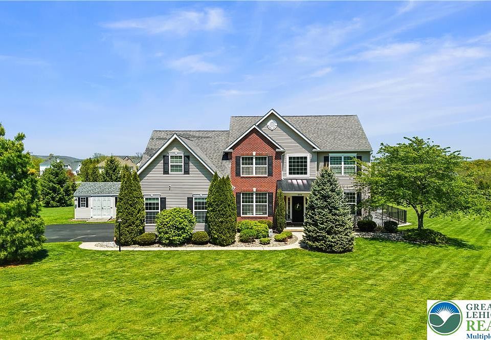 1st image of 2255 Redwood Dr