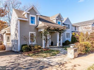 2020 N Taylor St, Arlington, VA