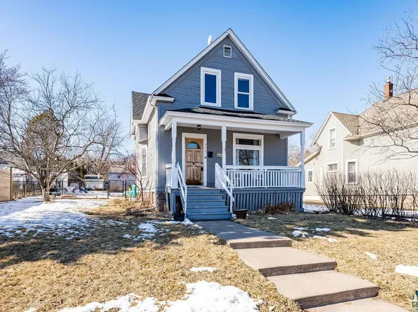 711 E 8th St, Duluth, MN 55805