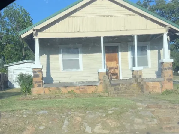 (undisclosed Address), Yale, OK 74085