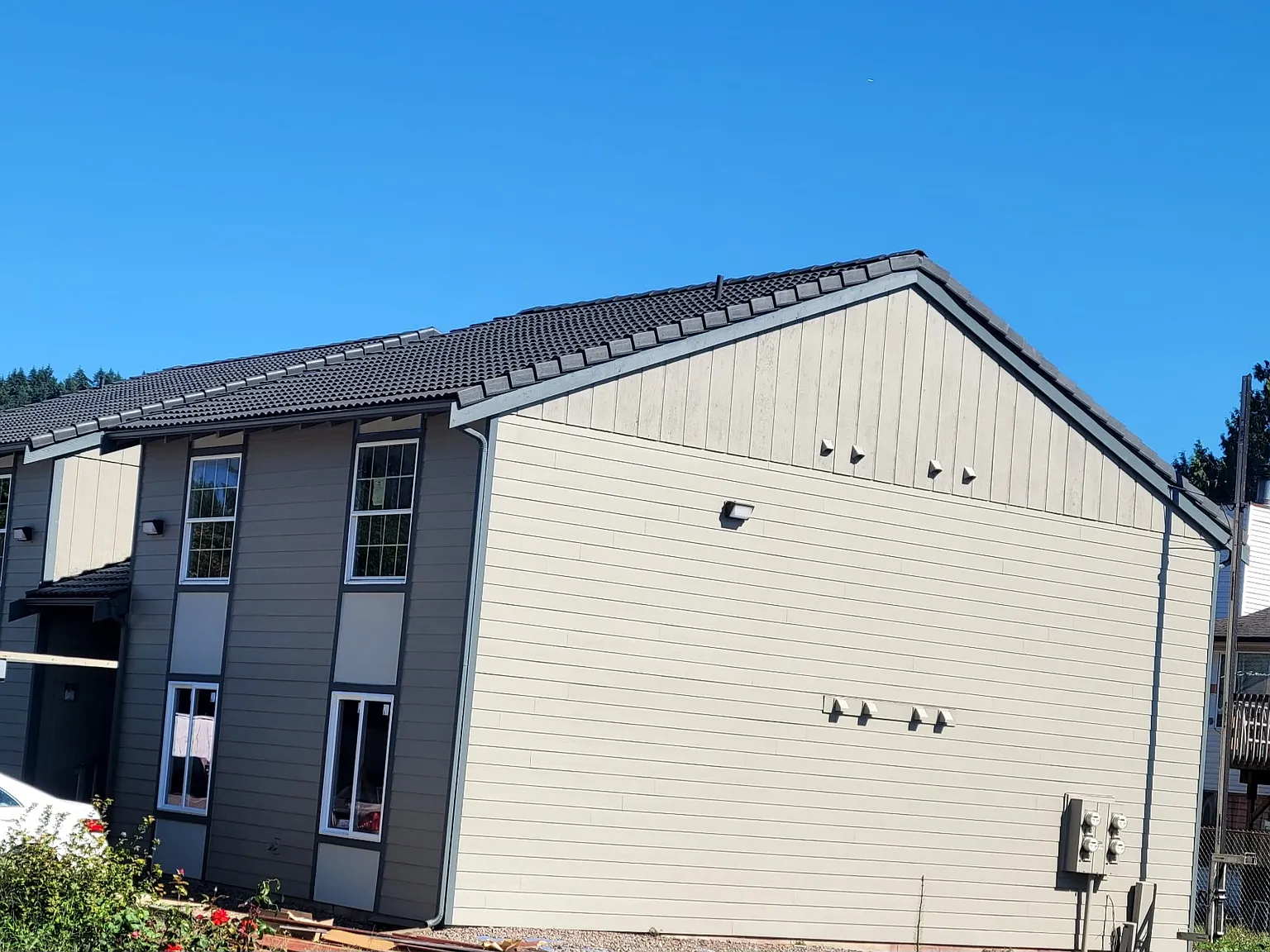 3714 D St SE — Photo 1
