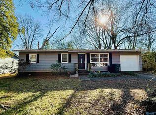 605 Kennan Rd NW, Huntsville, AL 35811