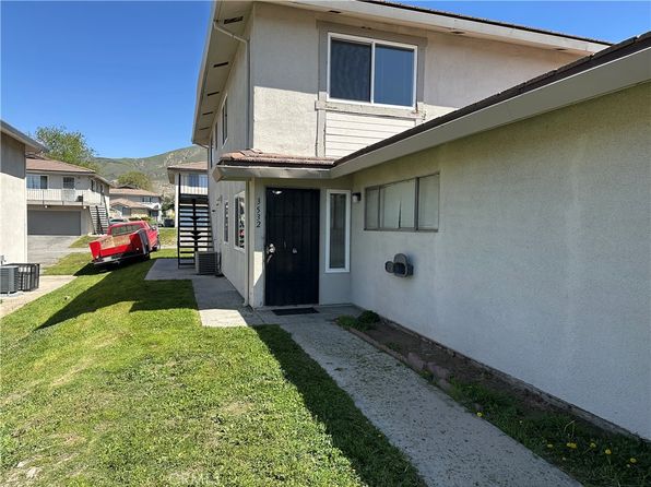 3532 Rainbow Ln, Highland, CA 92346