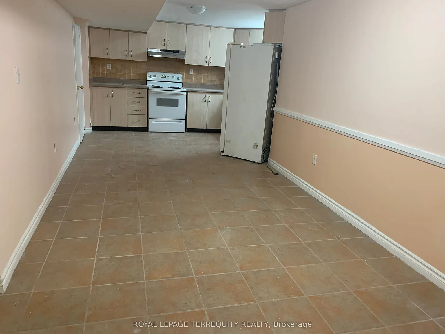 2 bed, $1,900 — Photo 4