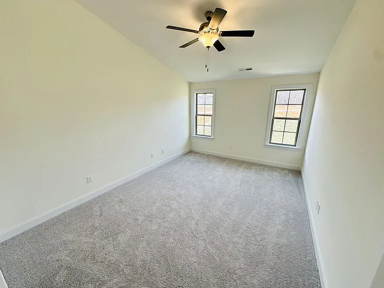 1018 Bonanza Ln — Photo 12