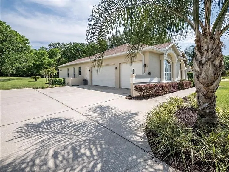 4541 NW 76th Ct — Photo 31