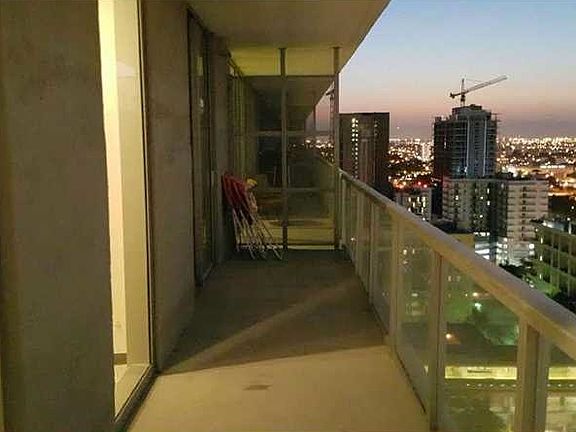 5th image of 1111 SW 1st Ave APT 2519-N
