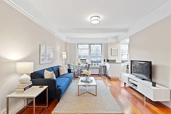 Sold by Compass | media 8