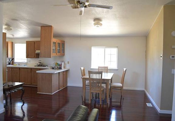 2nd image of 5764 Park Ave