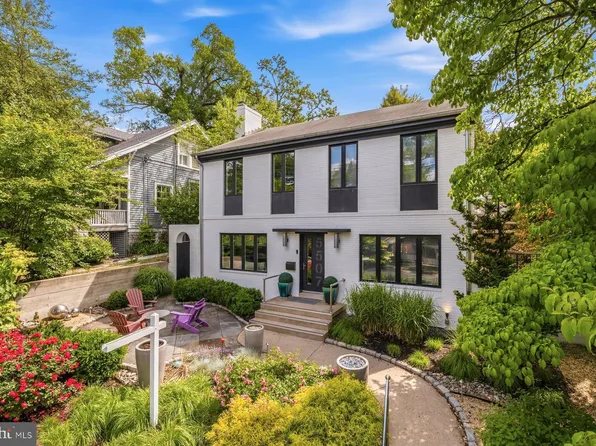 5507 Macarthur Blvd NW, Washington, DC 20016