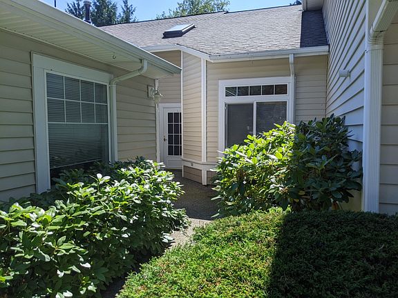 2nd image of 23217 51st Ave S