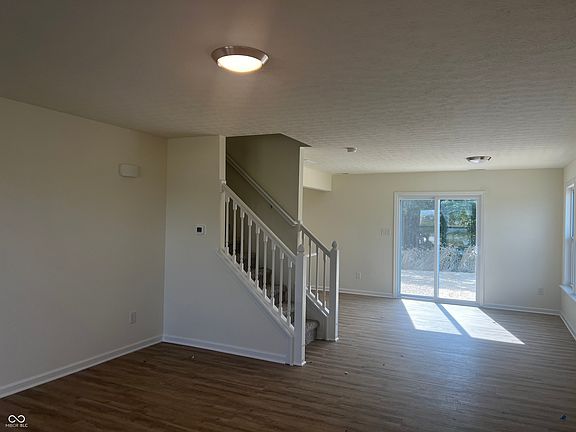 5th image of 2331 N Liberty Lakes Dr