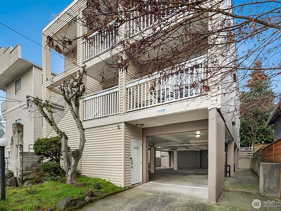 3rd image of 1120 N 91st Street