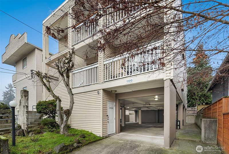 3rd image of 1120 N 91st Street