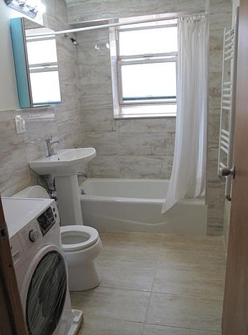1st image of 247 Lincoln Ave