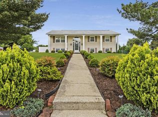 7402 Locust Dr, Hanover, MD 21076