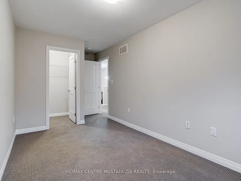 74 Soho St — Photo 27
