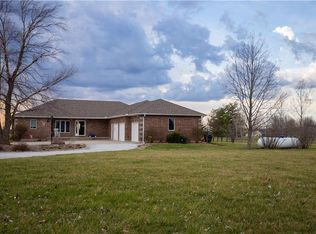 2905 Mount Hope Rd, Odessa, MO 64076