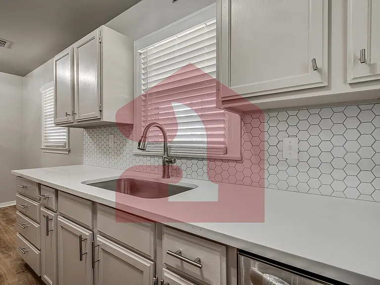 2104 Churchill Way — Photo 17